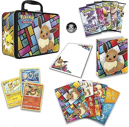 Pokémon 2021 Eevee Collector Chest